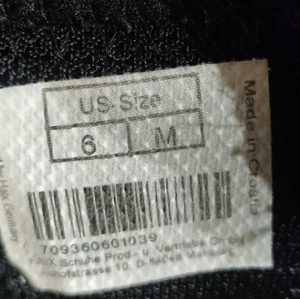 Haix sneaker boots black